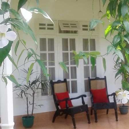 Anusha Apartment 15 Homestay Galle Dış mekan fotoğraf